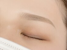 ホワイトアイ 茶屋町(WHITE EYE)/《眉毛/アイブロウ/美眉/梅田》