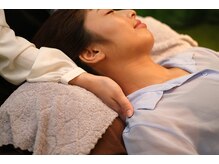 ニドネ(nidone)/肩こりをじっくりほぐします