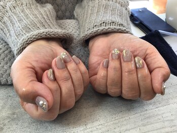 ジュニパーベリー(JUNIPER BERRY)/シンプルネイル