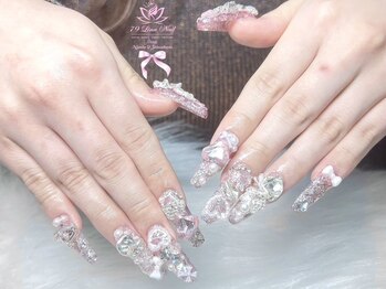 79リナネイル 心斎橋店(79LINA NAIL)の写真/海外から輸入したこだわりのパーツがたくさん☆キラキラ可愛いパーツも幅広くご用意しております☆