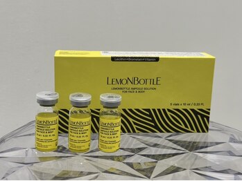 フォクシーラッシュ ららぽーと甲子園店(FOXY LASH)の写真/≪今話題のレモンボトル登場！≫ダウンタイムなし★脂肪を分解することでスッキリフェイスラインに◎