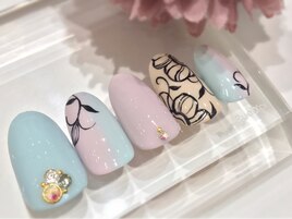 縦グラ 上品で繊細なフラワー