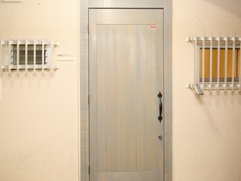 リボーン(REBORN)/美容脱毛専門サロン REBORN