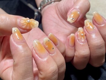 グリスター(Glister)/チークネイル