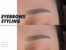 〈骨格に合わせた黄金比まゆ毛に！！〉ワックスを使うことで角質も取れてつるんとした肌に☆