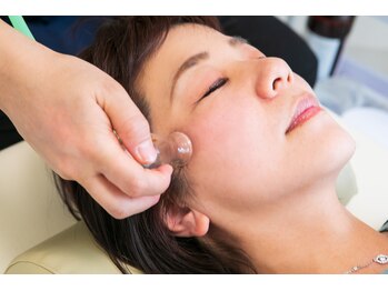 スリーリボン 金山店/