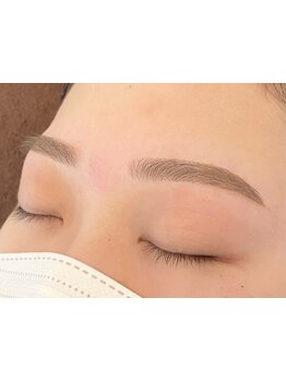 アイブロウメニューがあるサロン