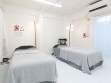 レイジュ(RayJU)の雰囲気（白を基調とした店内◎【アイブロウサロン/メンズアイブロウ】）