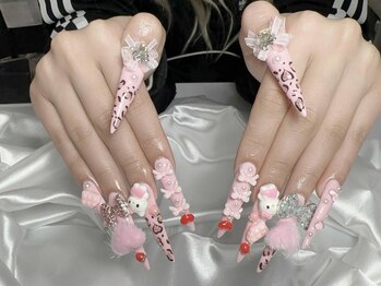 リンビューティー(Rin Beauty)の写真/アート好きの方にはつけ放題コースが◎高技術&持ちの良さでシーズンごとに満足のいく指もとへ！