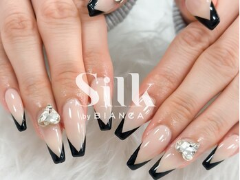 Silk by Bianca 大宮東口店【シルク バイ ビアンカ】の写真/色変更OK!理想のネイルが見つかる☆【サンプル豊富な定額コース¥5500~】トレンドをMIXしたデザインが人気★