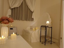 ヨサパーク ミルレ(YOSAPARK Milure)の雰囲気（キャンドルの光に包まれた、あなただけの温活空間）