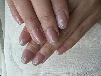 エードット(A.)/