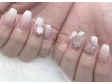 アール(R)/定額ネイル