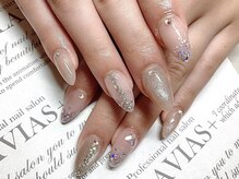 ラヴィアスプラス(LAVIAS+)/