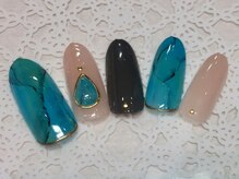 ネイルサロン リリオ(Nail Salon Ririo)/メタリックとターコイズネイル