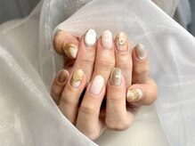 ラーシューシュ(la-chou-chou)/華やかネイルコース　¥7500