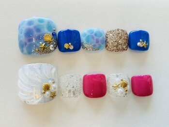 ガナッシュ ネイルアンドアイラッシュ(Ganache.NAIL＆EYELUSH )の写真/ 20種類から選べるフット：華やか定額ジェルネイル・色変更可♪【全員オフ込8470円】