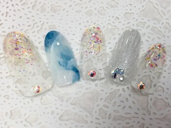 ネイルサロン リリオ(Nail Salon Ririo)/鱗とニュアンスカラー