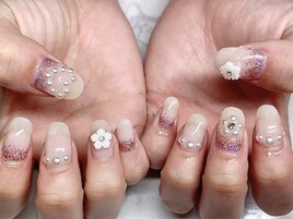 ガーリーネイル