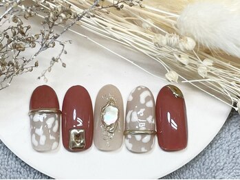 ネイルルームシャイン/