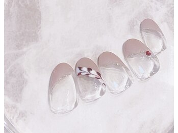 ブレスネイル(brace Nail)/キラキラ変形フレンチ