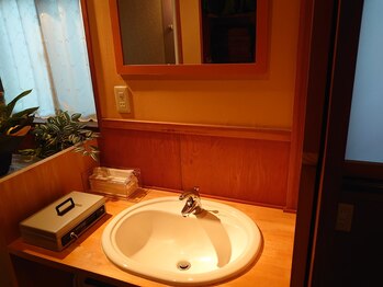 ロカリア(LOCALIA)/洗面所