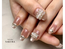 マグネット×フリルネイル