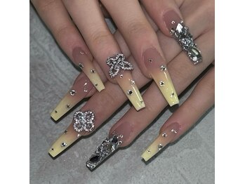 ニューネイル 池袋(NEW NAIL)/キラキラビジューのイエロー