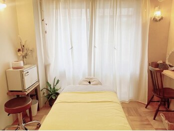 ボディ トーク ヒール コティ(Body talk Heal koti)の写真/プライベートサロンで周りの目を気にせずあなただけの癒しの時間を…♪体の深部までじっくりと癒します＊