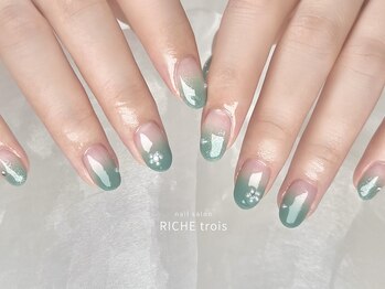 グリーングラデーションネイル♪