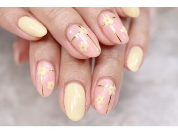 エシンネイルアート 池袋(Eshin nailart)/アート4本　シンプルコース♪