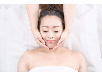 ビューティーフェイスグランデ 柏高島屋店(Beauty Face GRANDE)の写真/綺麗が叶う癒しの極上空間でご褒美エステ♪お肌のサイクルにあわせた定期的な美肌ケアで常に褒められ肌に♪