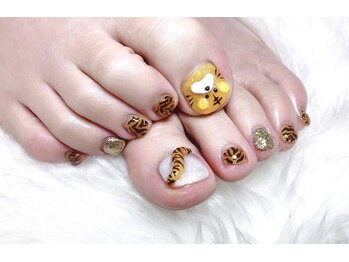 リーヴェ(Riebe)/寅年ネイル