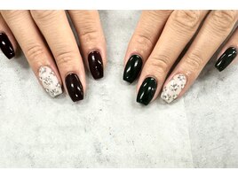 ビジューネイル