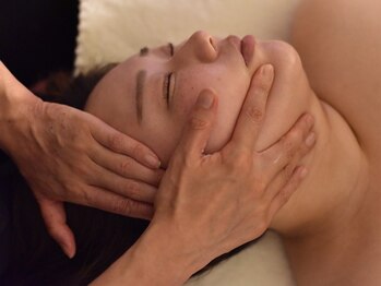 シエルグロウ(CielGrow)の写真/40代~のエイジングケアは当店にお任せ!いつまでも若々しい見た目が叶うキレイになりたい女性の為のサロン♪