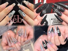 simpleからワンホンnailギャルnailまで幅広く対応可能