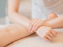 美人バスト 川崎店/バストアップは足の裏から♪