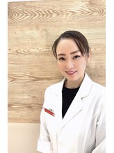 ヴァカンス 梅田阪急17番街店(VACANCES) Kumi 
