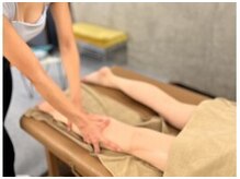 【パーソナルストレッチ＆オイル】LUXAIR Private Salon 下北沢の雰囲気（オイルマッサージで疲れを解消！！ハンドとフット両方OK！）