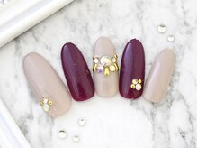 ネイルサロンフォーユー(for u)/上品ビジューネイル￥５９８０