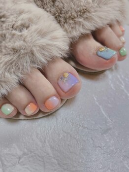 ラウ(Lau)/カラーグラデーションネイル