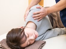 歴17年以上、3万人以上の施術の実績【肩こり/腰痛/伊勢崎】