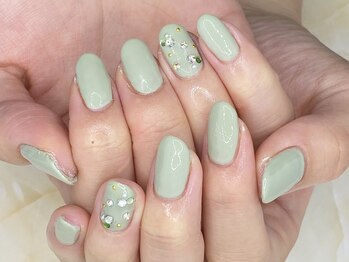 アッサンブレ(Assembler)/シンプルビジューネイル