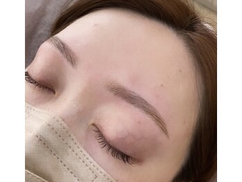 コリー(Kolly)/アイブロウスタイリング