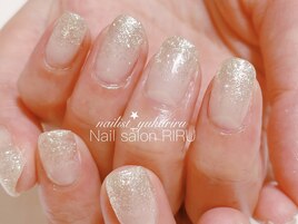 ラメグラデーションネイル