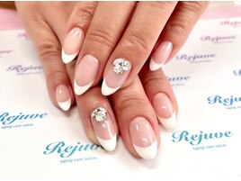 オトナの王道☆白フレンチ