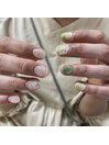 nuance  nail