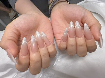 スノーネイルサロン 新宿店(Snow nail salon)/カラーグラデーションネイル