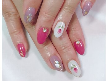 手書きフラワーネイル