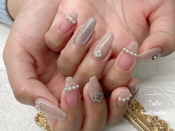 ネイルサロン トゥービー 御徒町上野(To Be)/60分持ち込みデザイン6980円